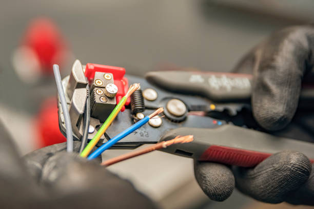 Best Electrician for Home Renovation  in Milan, IN